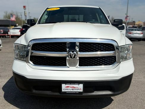Used 2019 RAM 1500 Classic SLT w/ Luxury Group image 14