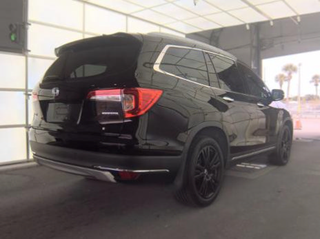 Used 2019 Honda Pilot Touring image 4