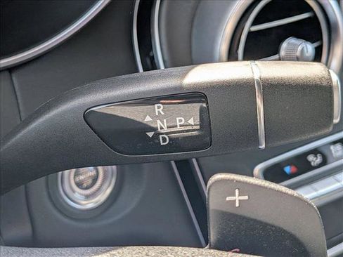 Used 2022 Mercedes-Benz GLC 300 4MATIC image 12