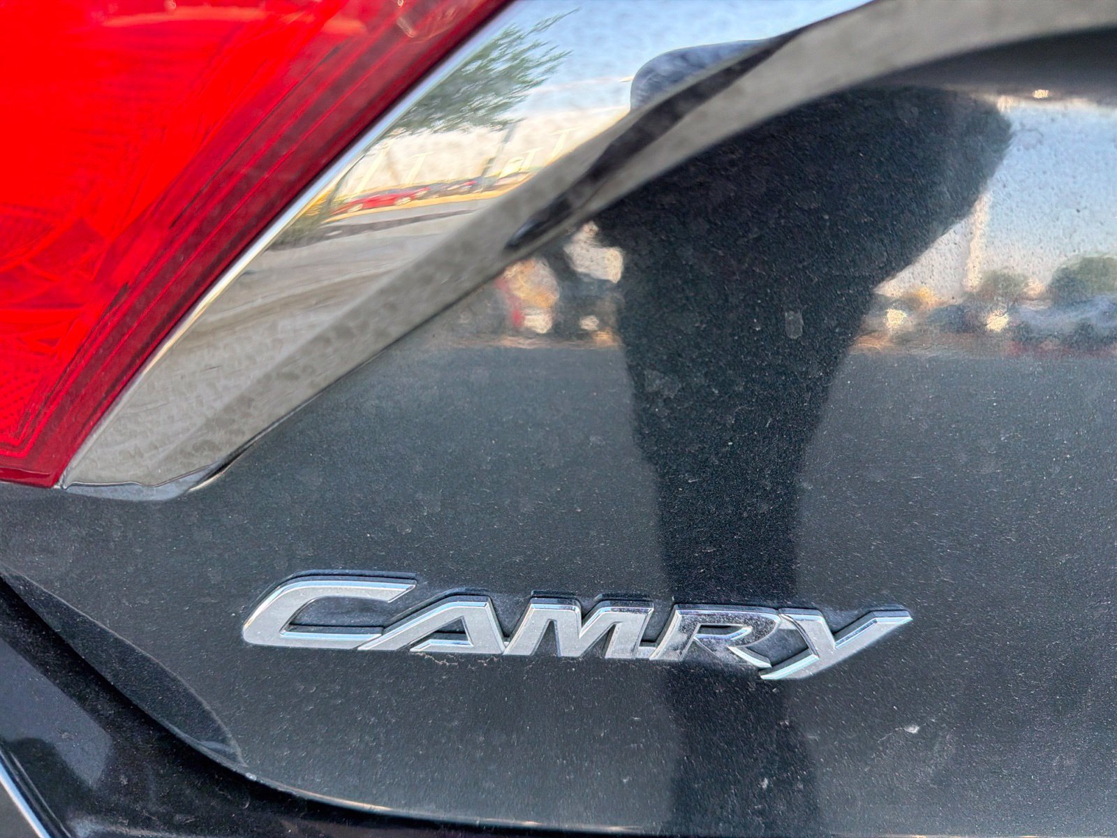 Used 2017 Toyota Camry XSE FWD image 14