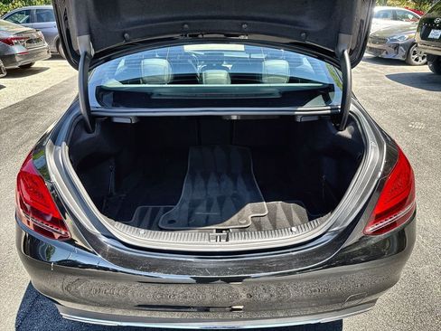 Used 2019 Mercedes-Benz C 300 4MATIC Sedan w/ Premium Package image 21