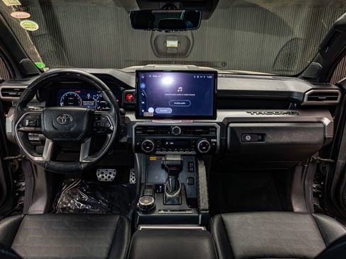 Used 2024 Toyota Tacoma TRD Sport w/ TRD Sport Premium Package AWD/4WD image 15