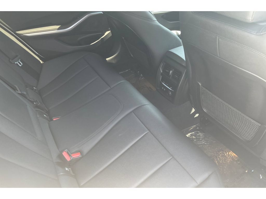 Used 2020 BMW 330i Sedan RWD image 17