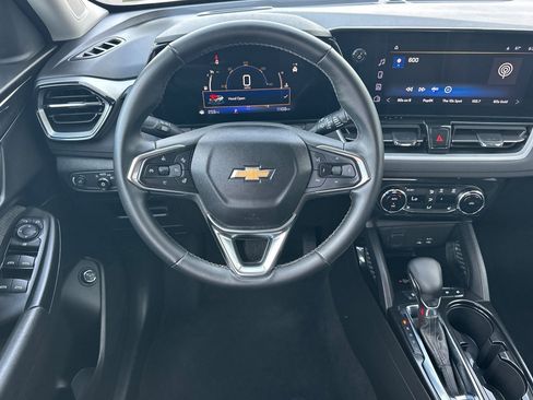 Used 2024 Chevrolet TrailBlazer LT w/ Convenience Package image 16