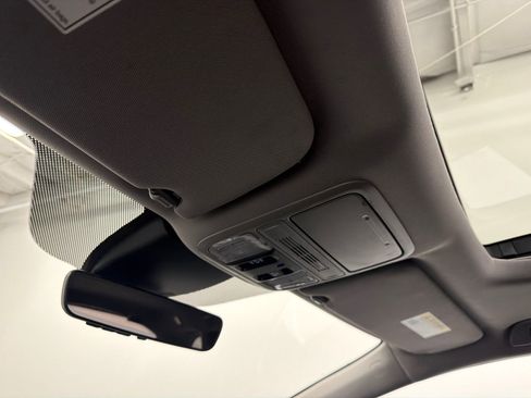 Used 2024 Honda Odyssey EX-L image 33