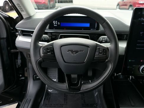 Used 2023 Ford Mustang Mach-E Select AWD/4WD image 18