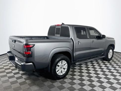 Used 2022 Nissan Frontier SV AWD/4WD image 8