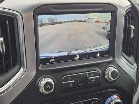 Used 2021 GMC Sierra 1500 SLT image 22