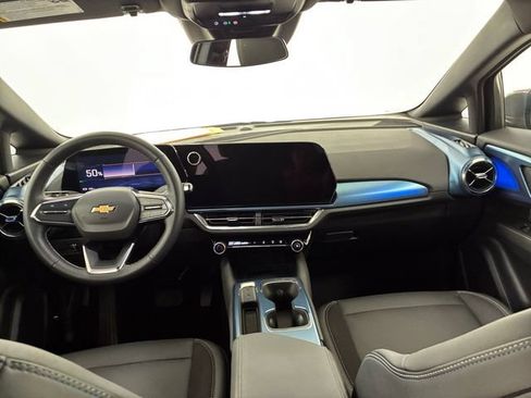 Certified 2024 Chevrolet Equinox EV LT AWD/4WD image 20