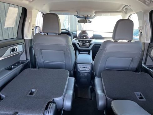 New 2026 Ford Explorer Active w/ Active Comfort Package AWD/4WD image 64