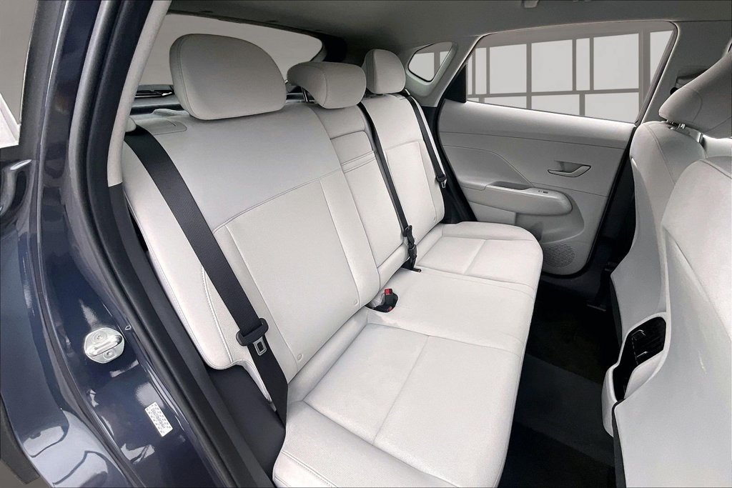Used 2024 Hyundai Kona SEL AWD/4WD image 23