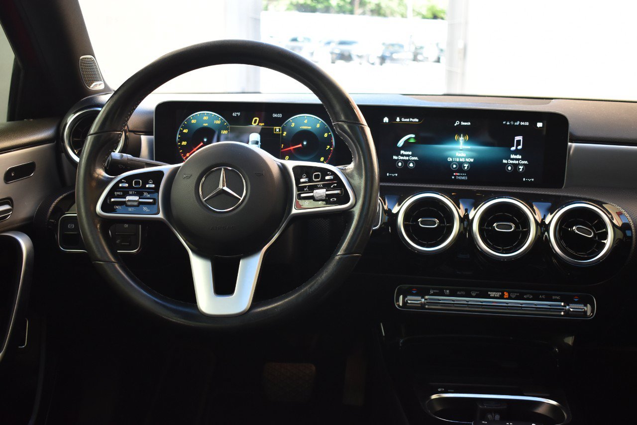 Used 2019 Mercedes-Benz A 220 4MATIC image 24