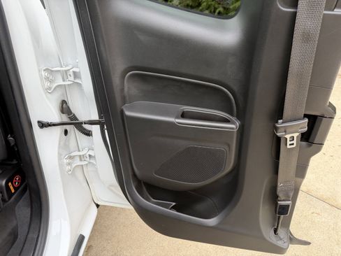 Used 2019 GMC Canyon SLE w/ Trailering Package image 23