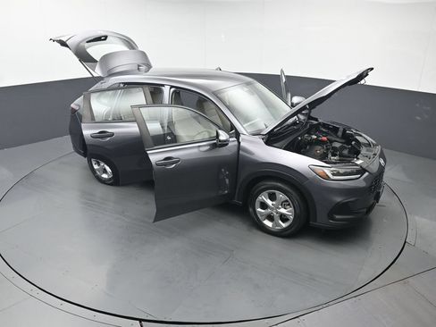 Certified 2023 Honda HR-V LX image 51