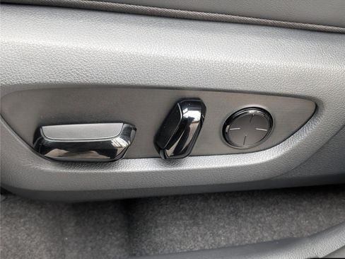 New 2026 Lexus NX 450h+ 450h image 16