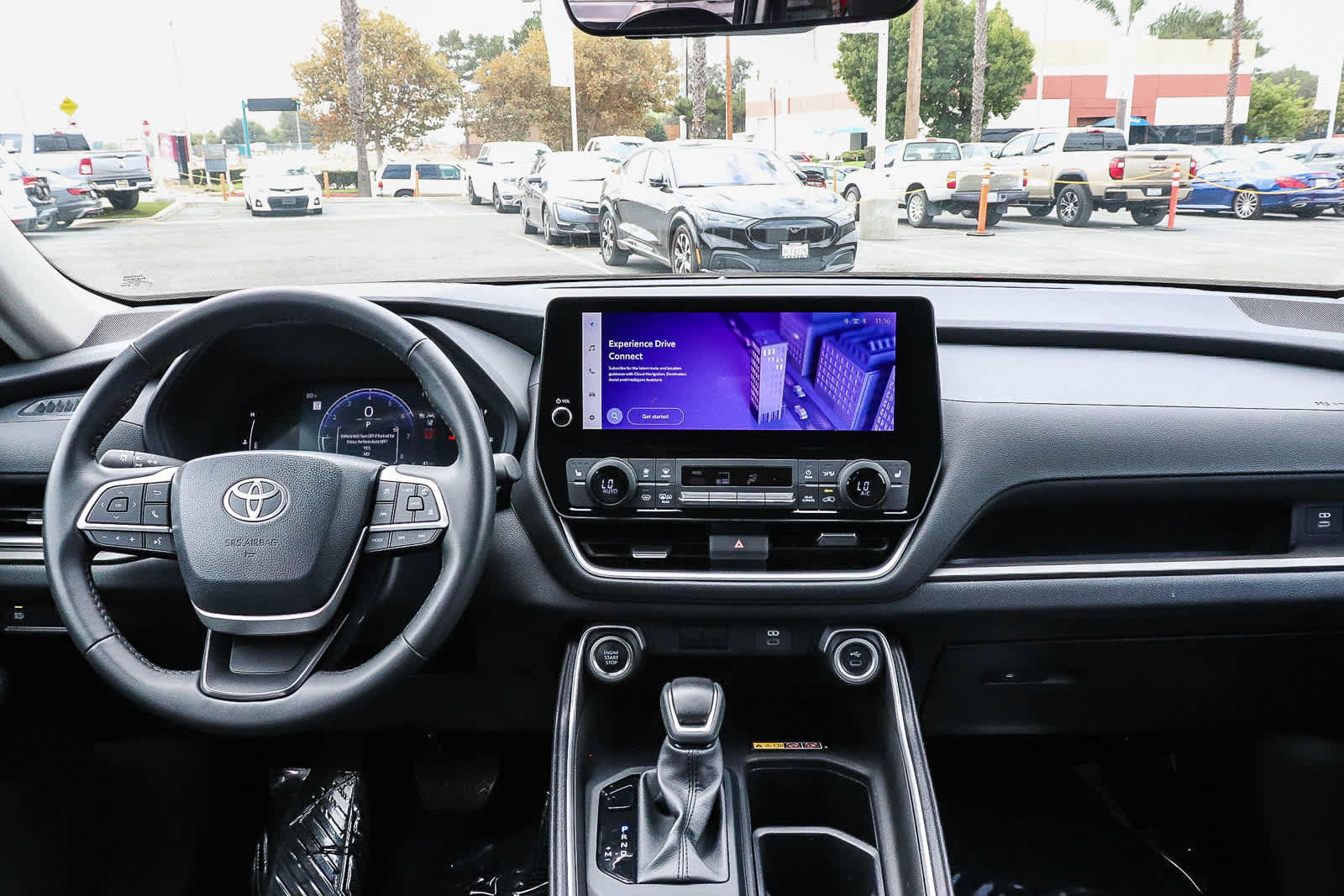 Used 2026 Toyota Grand Highlander FWD image 17