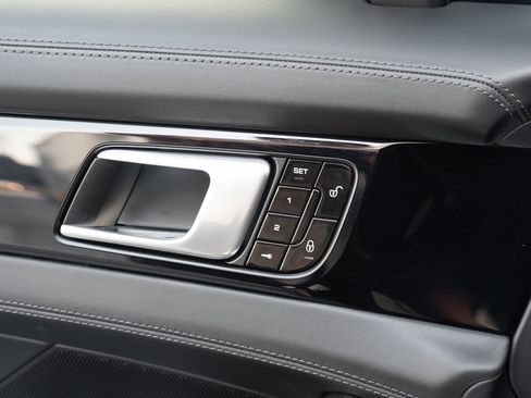 Used 2018 Porsche Panamera Turbo S AWD/4WD image 11