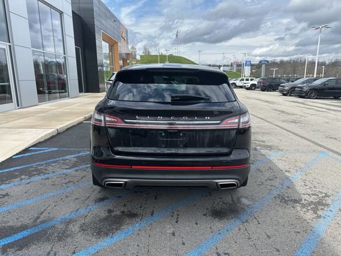 Used 2023 Lincoln Nautilus Reserve w/ Monochromatic Package image 3