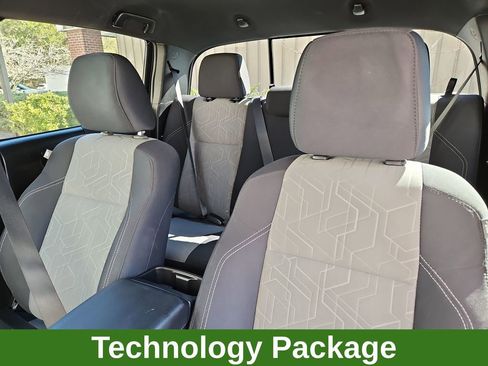 Used 2022 Toyota Tacoma TRD Off-Road image 10