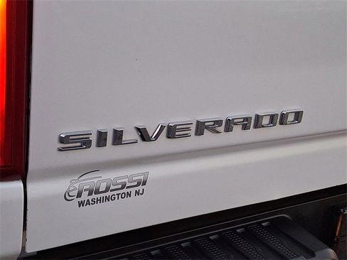 Used 2020 Chevrolet Silverado 3500 High Country w/ Technology Package image 31