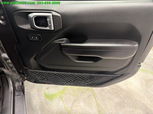 Used 2019 Jeep Wrangler Unlimited Sport S image 26