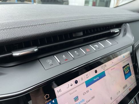 New 2026 Jeep Grand Cherokee Limited image 12