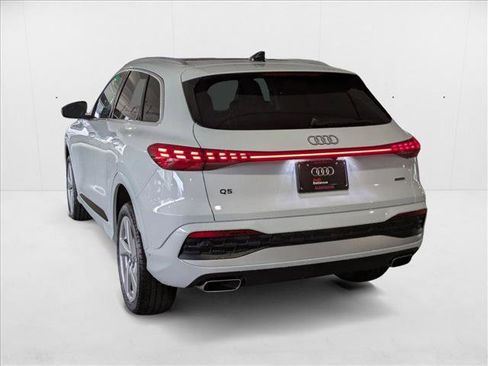 New 2025 Audi Q5 Premium Plus image 8