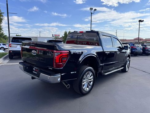 Used 2024 Ford F150 Lariat w/ FX4 Off-Road Package image 4