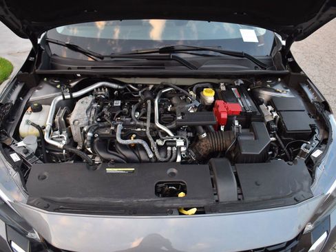 Used 2025 Nissan Sentra S FWD image 17