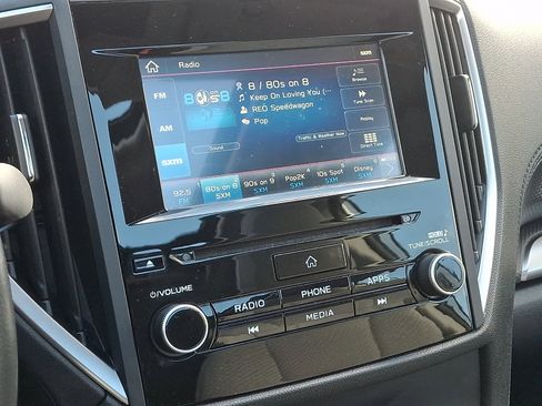 Used 2020 Subaru Forester Premium image 17