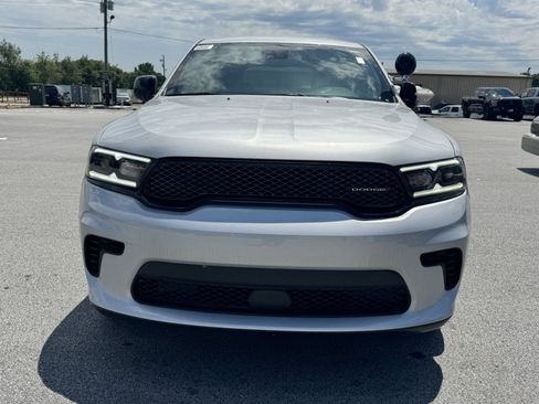 Used 2023 Dodge Durango AWD w/ Technology Group image 4