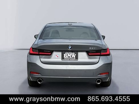 Used 2025 BMW 330i Sedan image 8