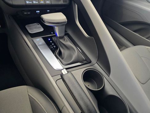 New 2026 Hyundai Elantra Sport FWD image 31