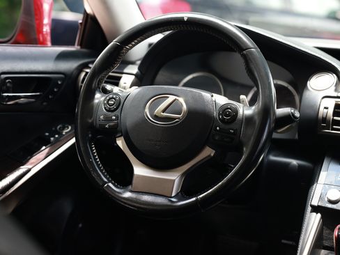 Used 2014 Lexus IS 350 AWD image 31