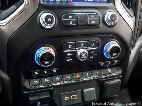 Used 2020 GMC Sierra 1500 Denali w/ Denali Premium Package image 25