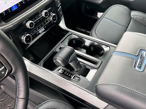 New 2025 Ford F150 Platinum w/ Equipment Group 702A High image 7