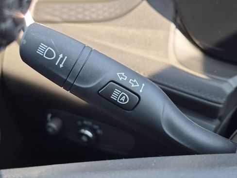 Used 2025 Buick Encore GX Sport Touring w/ Advanced Technology Package AWD/4WD image 20