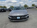 Used 2024 Hyundai Elantra SEL image 3