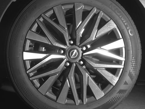 Used 2025 Nissan Altima 2.5 SV image 12