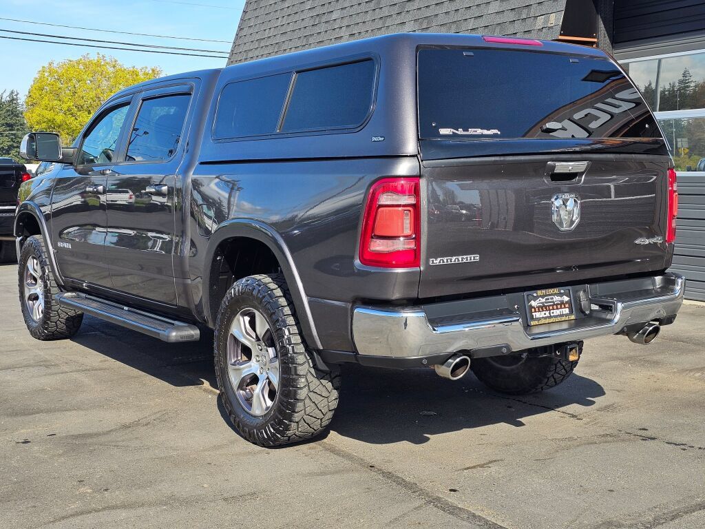 Used 2019 RAM 1500 Laramie AWD/4WD image 3