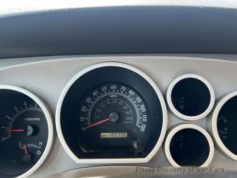 Used 2008 Toyota Sequoia SR5 RWD image 10