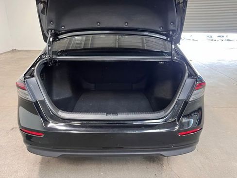 Used 2023 Honda Accord EX image 16