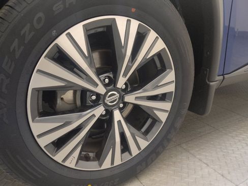 Used 2021 Nissan Rogue SV FWD image 31
