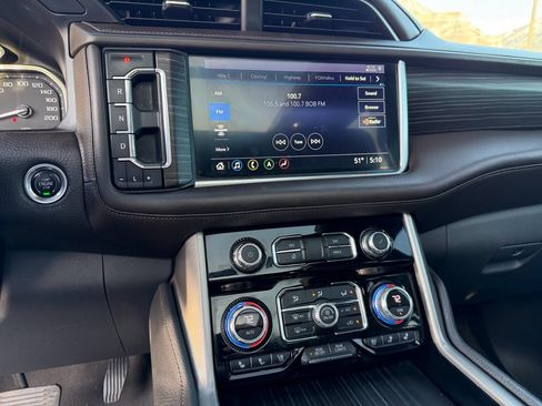 Used 2021 GMC Yukon Denali w/ Denali Ultimate Package image 16