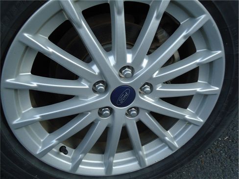 Used 2013 Ford C-MAX SE w/ Winter Pkg image 28