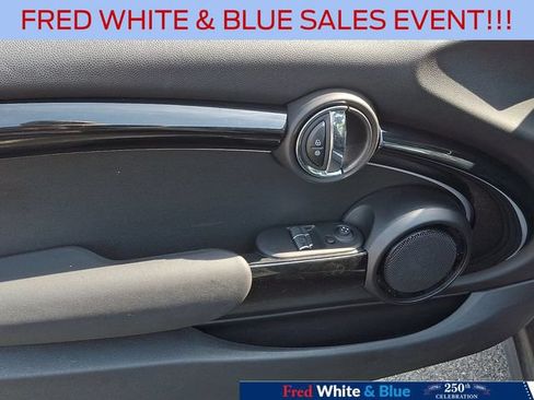 Used 2023 MINI Cooper S FWD image 12