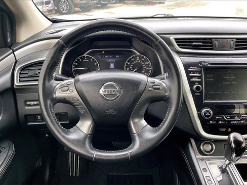 Used 2019 Nissan Murano SV image 8