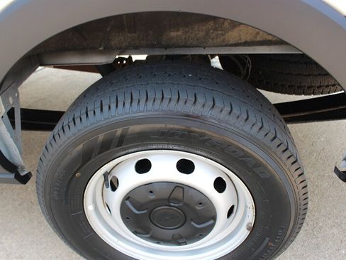 Used 2024 Ford Transit 250 148 Medium Roof w/ Load Area Protection Package RWD image 31