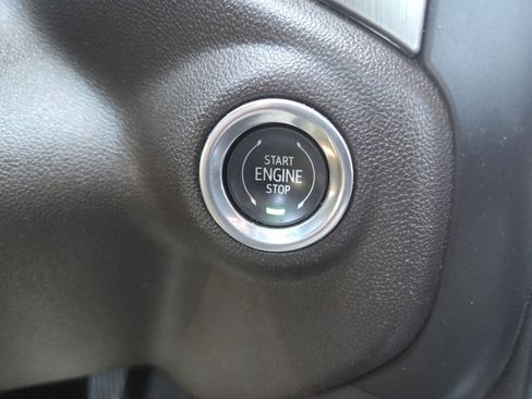 Used 2021 GMC Sierra 1500 Denali AWD/4WD image 37