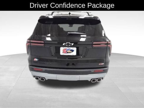 New 2026 Chevrolet Traverse Z71 w/ Driver Confidence Package AWD/4WD image 5